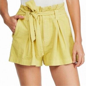 Free People Everywhere You Go Paperbag Belted Shorts Starfruit Size 4